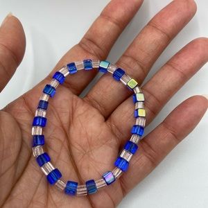 Handmade Glass Cube Bead Elastic Bracelet